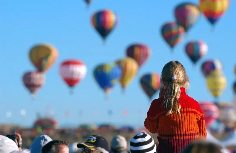 Ballon publicitaire : une autre façon de faire de la publicité