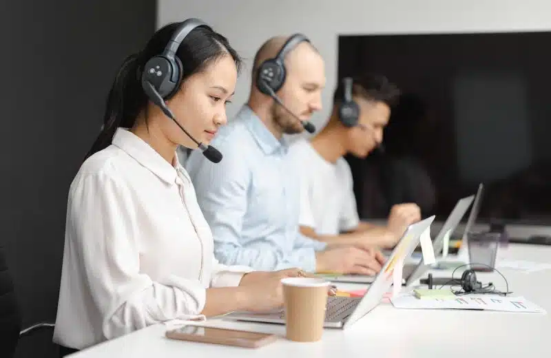Agent Call Center : Les compétences à développer pour une gestion efficiente des requêtes clients