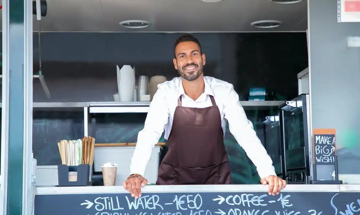 Les étapes clés pour ouvrir son bar-restaurant avec succès