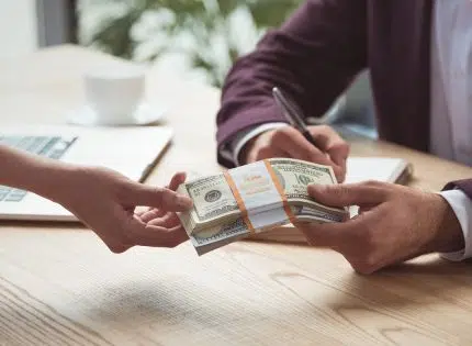 Comment fonctionne la gestion de la paie ?