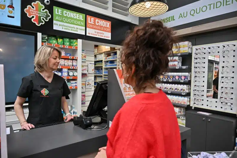 Les avantages du click and collect pour les pharmacies et leurs clients