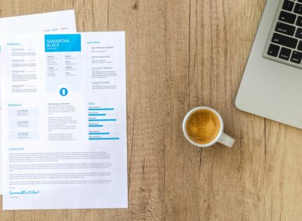 Pourquoi et comment créer un CV en ligne ?