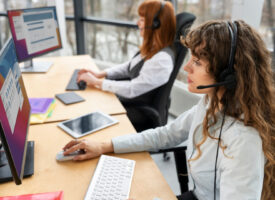 Central téléphonique pour entreprises : optimisez votre communication avec un intégrateur téléphonie et IT