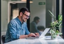 Comment adapter rapidement son lieu de travail en déplacement ?