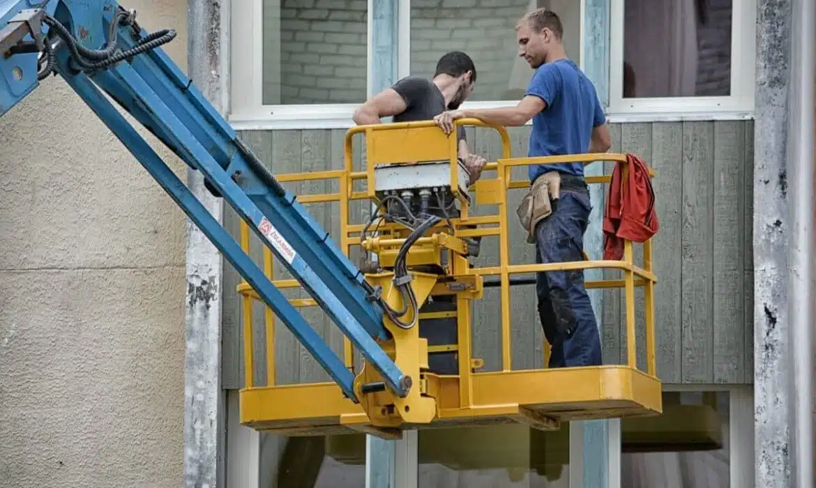 Louer ou acheter une nacelle pour réaliser votre projet de construction